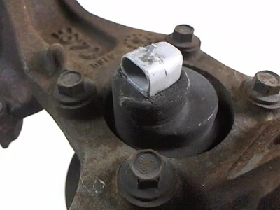 Fuso a snodo anteriore sinistro PONTIAC FIREBIRD COUPE - Immagine 1 di 4