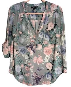 Blusa Torrid Harper Gris Floral Rosa Manga 3/4 Top Talla 0 L 12 - Imagen 1 de 5