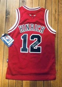 Reebok Men's Chicago Bulls #12 Kirk Hinrich Signed Jersey Size Small Length +2 - Picture 1 of 8