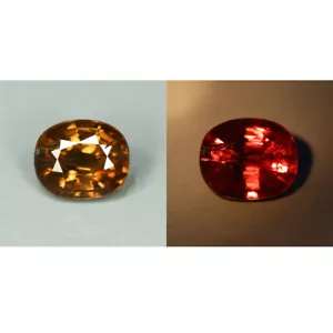 1.30 Cts_Extraordinary Change_100 % Natural Color Change Garnet_Srilanka - Picture 1 of 5
