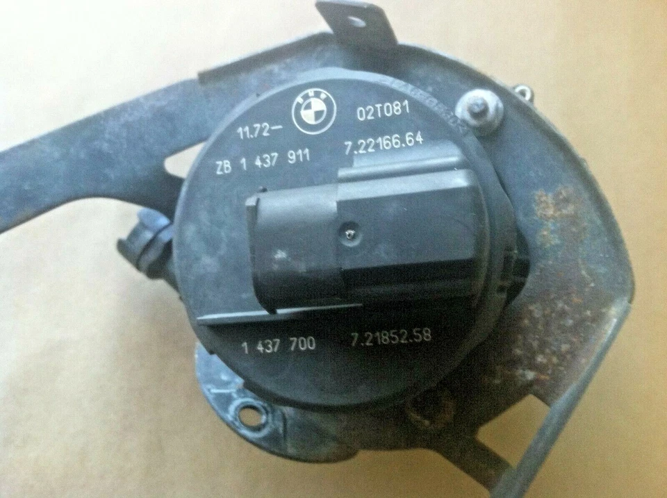 BMW X5 E53 2000-2003 ~ BOMBA DE AIRE ~ 11721437911 Foto 1 de 4