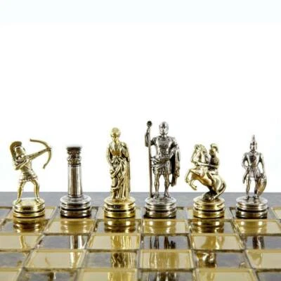 Manopoulos Archers Small Chess Set - Brass Nickel Pawns - Brown chess Board - Image 1 of 4