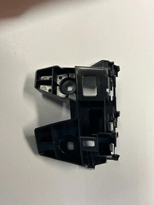 Führungsteil 3G9 807 484 A Volkswagen Originalteil rechts (19) - Bild 1 von 2