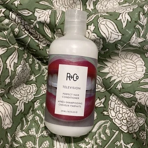 R+Co Television Perfect Haarspülung, 8,5 flüssige Unzen NEU - Bild 1 von 2