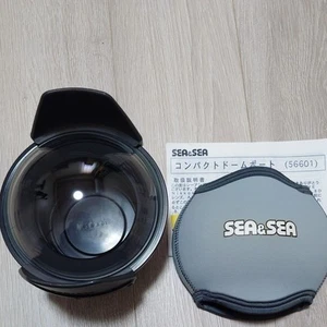 Port dôme compact SEA&SEA NX pour photographie sous-marine avec housse de protection - Photo 1 sur 12