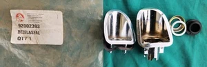 HOLDEN COMMODORE CALAIS SL/E SLVB VC VH VK AERIAL ANTENNA BEZEL NOS GENUINE - Picture 1 of 4