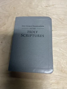 New World Translation of the Holy Scriptures: Jehovah’s Witness Bible 2013 - Imagen 1 de 2