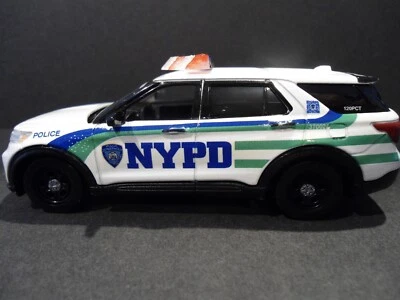 Motor Max 1:43 NYPD 2022 Ford Utility, New Redesigned Graphics. AVAILABLE NOW! - Image 1 of 4
