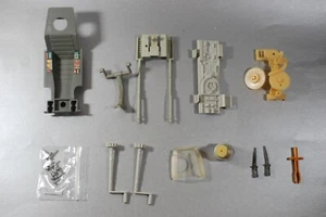 VINTAGE STAR WARS Y-WING FIGHTER PARTS KENNER strut chin gun motor gear part lot - Picture 1 of 10