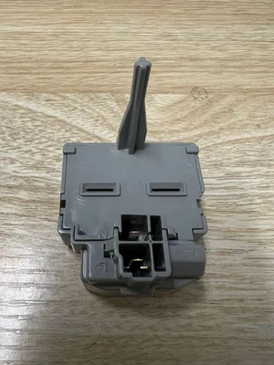 GENUINE OEM Whirlpool Start Device Assembly W10189190 - Image 1 of 4