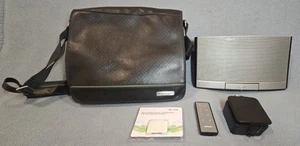Bose SoundDock Portable Digital Music System With Bag/Remote/Adapter | N123 - Picture 1 of 24