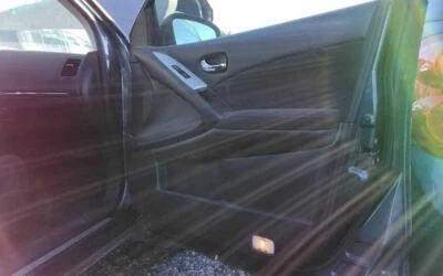 Used Front Right Door Interior Trim Panel fits: 2013 Nissan Murano  Grade A - Image 1 of 4