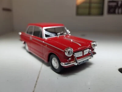 1:43 Triumph Herald 1966 Red 1200 Saloon NEW Cararama Oxford Diecast Scale Model - Image 1 of 4