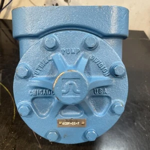 Tuthill pump 4C2F-CC-7 Hydraulic Internal gear pump 1-1/2'' NPT ports - NEW - Picture 1 of 5