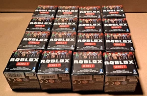 Roblox Series 7 Mystery Blind Figure Box Lot Of 16 New Sealed Box’s Collectibles - Picture 1 of 2