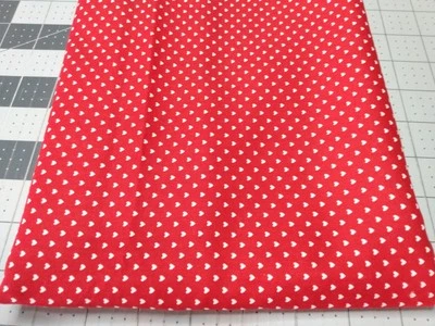 Joan Kessler de colección para Concord corazones blancos sobre algodón rojo por media yarda Foto 1 de 3