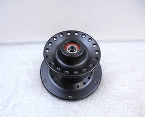 Triumph Bonneville T100 Scrambler 865 EFI Black Front Wheel Hub New OEM T2000170 - Picture 1 of 10