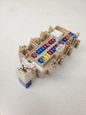 Nissan Murano 2015-2020 panel de instrumentos relé de fusibles caja de conexiones OEM 24350-5AA0B Foto 1 de 4