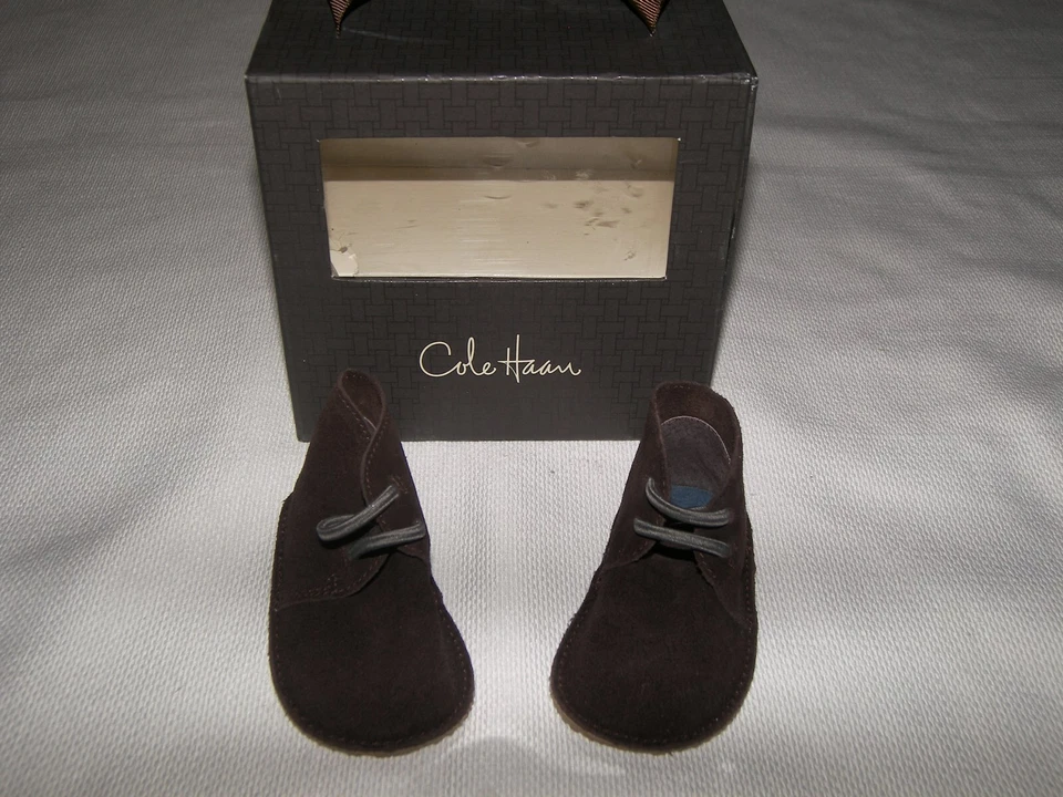 NUEVOS ZAPATOS BABY COLE HAAN MINI CHUKKA MARRÓN GAMUZA TALLA 1 Foto 1 de 4