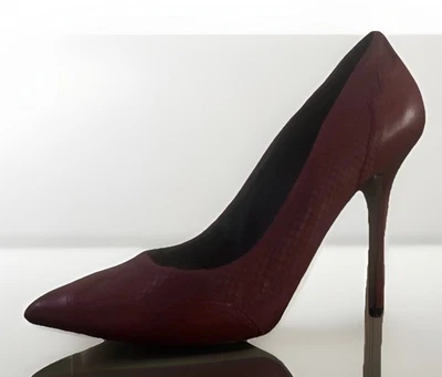 Boutique9 Women's Red Leather Closed Toe Dress Pump Size 7.5 - Image 1 of 4