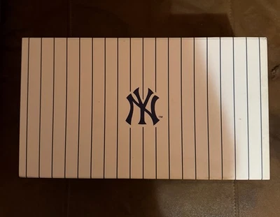 Reloj Asiento Yankee Stadium Original Grain 1923 #1071/2008 Edición Limitada RARO Foto 1 de 4