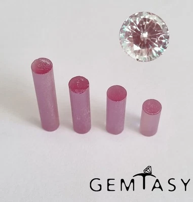 Rough stone for faceting - Alexandrite Czochralski (Pulled) lab grown 6.4mm 7ct - Image 1 of 4