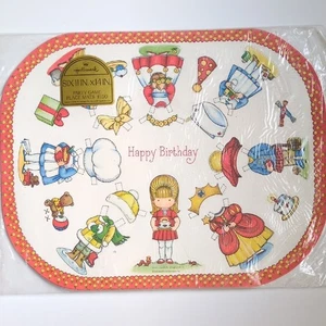 NEW Vtg 70s Hallmark Paper Doll Punch Out Activity Birthday Placemats - Picture 1 of 7
