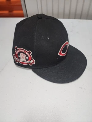 New Era 39THIRTY Cincinnati Reds Béisbol Negro Rojo Equipado 7 3/4 Campeón del Mundo Foto 1 de 4