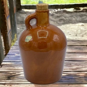 Vtg Camark Pottery Brown Finish 32 Shiskey Jug 8" Height 4.5" Dia. Thermos Cork - Picture 1 of 12