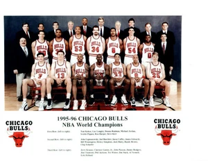 1995 1996 NBA CHAMPS CHICAGO BULLS 8X10 TEAM PHOTO JORDAN BASKETBALL NBA HOF - Picture 1 of 1