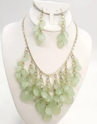 16" Gold Tone Pale Green Translucent Teardrop Waterfall Choker Necklace/Earrings - Image 1 of 3