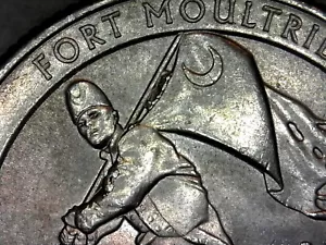 2016P ATB South Carolina Fort Moultrie Die Break Chip Mint Error Coin 2 Chips - Picture 1 of 3