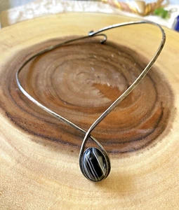 Solid Sterling Silver Collar Choker Necklace with Banded Blue Agate Gemstone - Picture 1 of 15