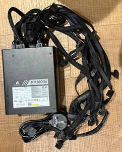 Corsair RM1000x 80 PLUS Gold, 1000 W Alimentation ATX entièrement modulable - Noir - Photo 1/4