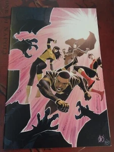 Cómic Power Rangers #2 1:50 cubierta de incentivo escala Virgin Boom casi nuevo - Imagen 1 de 1