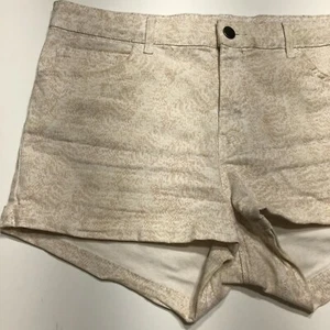 H&M Shorts Womens Size 10 Patterned Cream Mid Rise 5 Pocket Stretch Cuffed - Picture 1 of 12