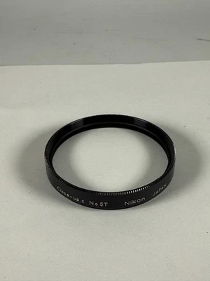 Genuine Nikon Close-up Attachment Lens No. 5T 62mm screw-in - Image 1 of 3