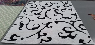 Alfombra MARFIL/NEGRO 8'-0" x 10'-0" defecto, precio reducido 1172780883 SG476-1290-8 Foto 1 de 4