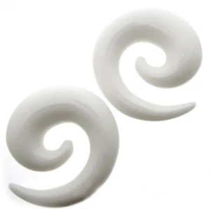 PAIR OF 5/8 " White Acrylic Spirals Tribal plug plugs 16mm GAUGES  - Bild 1 von 1