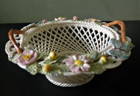 Belleek Round Millennium 2000 Basket - Blue Butterflies & Twig Handles Cover