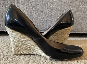LK Bennett Maddox Black Patent Leather Espadrille Wedge Heel EU 39 US 8.5 - Picture 1 of 9
