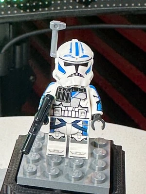 LEGO® Star Wars ARC Trooper 5 Minifigure (NEW) - Image 1 of 3
