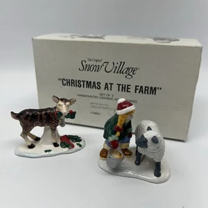 Dept 56 Set of 2 CHRISTMAS AT THE FARM Original Snow Village Accessory Figures - Picture 1 of 8