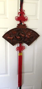Chinese Hand Woven Knot Plaque Fan Shaped Hanging Resin Wall Decor Horses Red - Picture 1 of 13