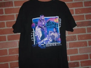 TLC 2023 HOT SUMMER NIGHTS TOUR ADULT XLARGE TSHIRT - Picture 1 of 3