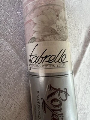 Papel tapiz de vinilo Fabrelle Royal Garden 8201 de colección doble rollo 56 pies² Foto 1 de 4