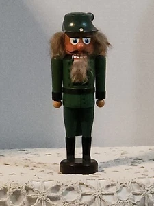 Nussknacker Spielzeugsoldat Erzgebirge Made in Erbach DDR 10"  - Bild 1 von 3