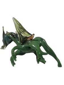 NWOT Blown Glass Dragon 1.5" High' 2.25" Long, Hole In Belly For Stringing,Green - Picture 1 of 4
