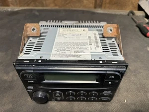 Radio Am Fm Nissan Frontier CD 28185EA001 2004-2008 OEM - Imagen 1 de 6