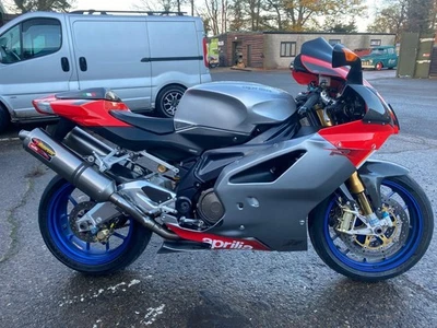 Aprilia Rsv Factory R - Image 1 of 4